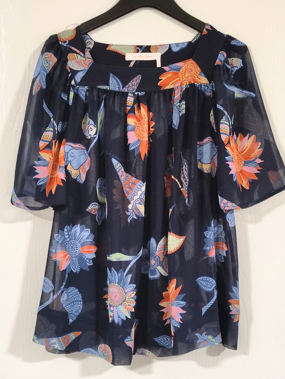 See By Chloé Navy Print Sheer Blouse Women's Large Flutter Sleeves Pleated - Picture 5 of 9